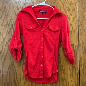 Almost Famous Red 3/4 Sleeve Top